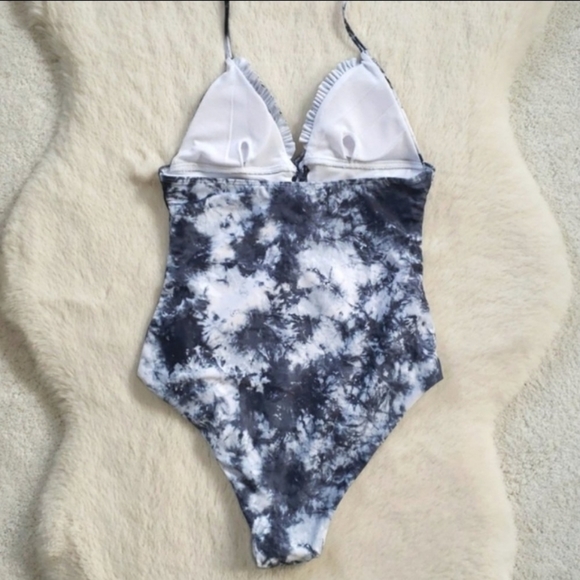 New Tie Dye Lace-up Ruffle Trim One Piece Swimsuit - Picture 7 of 7